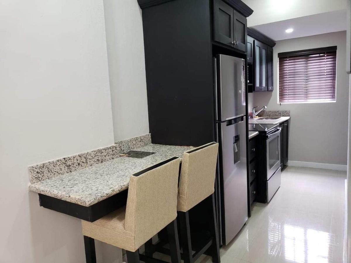 קינגסטון Christar Villas Hotel מראה חיצוני תמונה