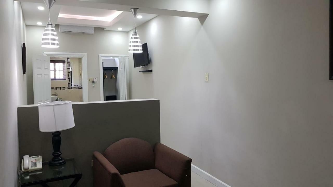 קינגסטון Christar Villas Hotel מראה חיצוני תמונה