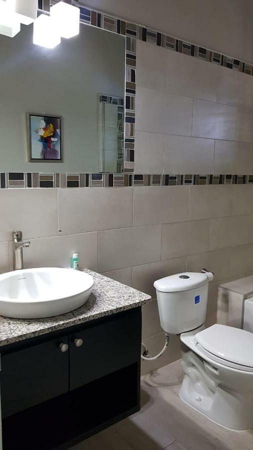 קינגסטון Christar Villas Hotel מראה חיצוני תמונה